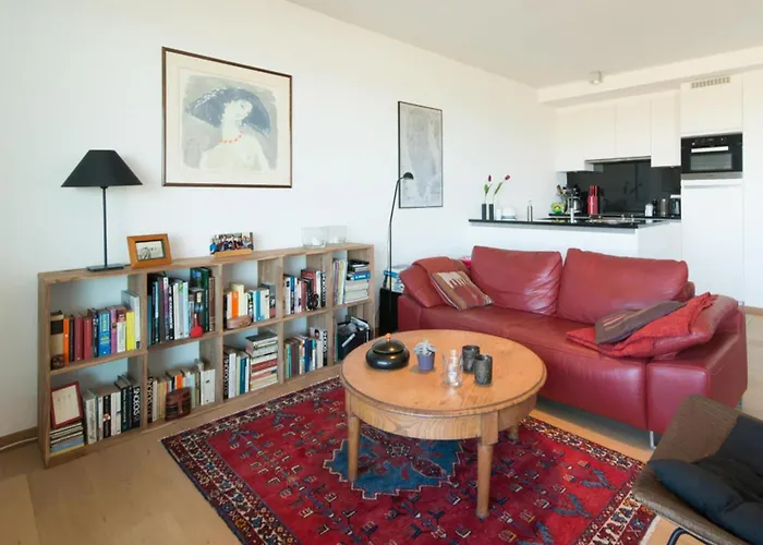 In Near & Dunes Apartment *