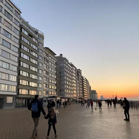 Cozy With Sunny Terrace * Ostende